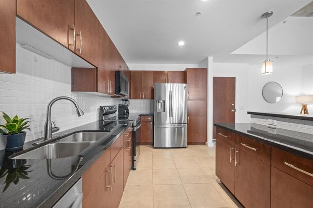 300 S Australian Avenue 1619, West Palm Beach, FL 33401