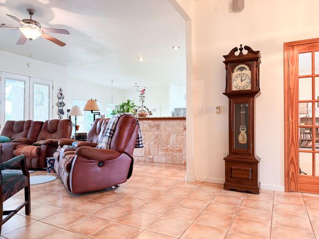 2256 Lcr 882, Jewett, TX 75846