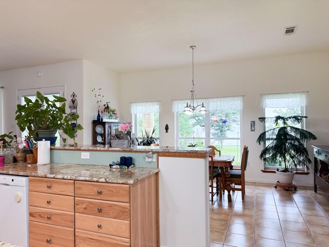 2256 Lcr 882, Jewett, TX 75846