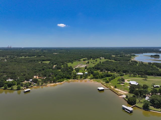 2256 Lcr 882, Jewett, TX 75846