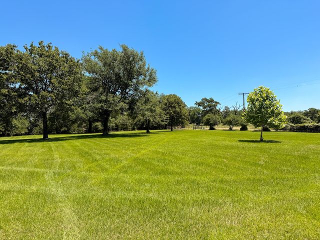 2256 Lcr 882, Jewett, TX 75846