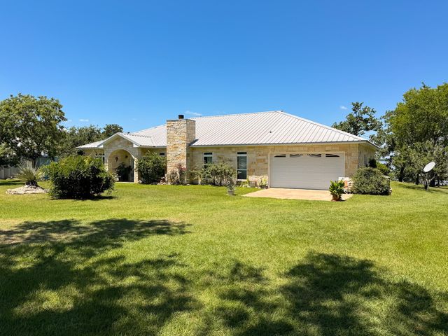 2256 Lcr 882, Jewett, TX 75846