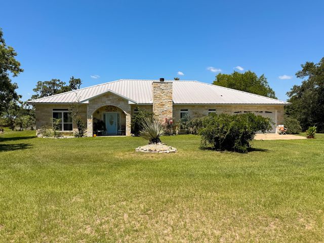 2256 Lcr 882, Jewett, TX 75846