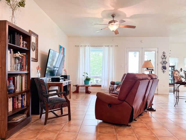 2256 Lcr 882, Jewett, TX 75846
