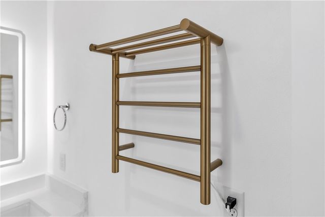 331 SW 5th Street, Bentonville, AR 72712