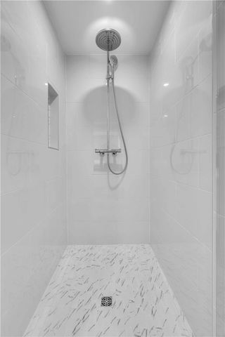 331 SW 5th Street, Bentonville, AR 72712