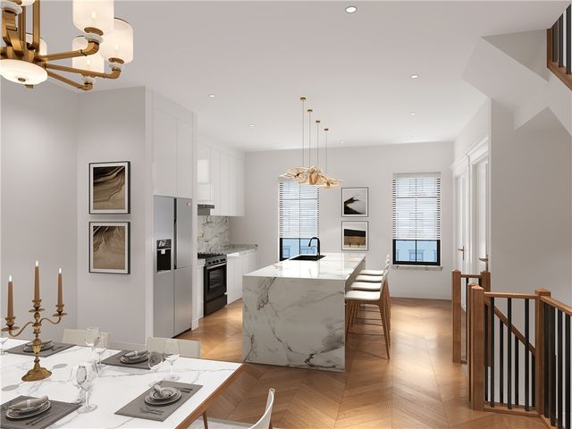 331 SW 5th Street, Bentonville, AR 72712