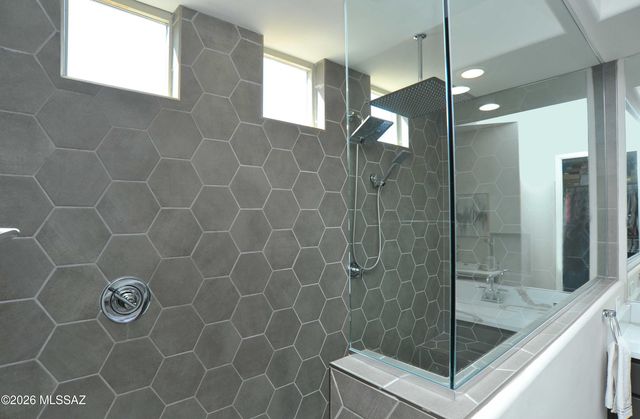 13469 E Joseph Mills Lane, Tucson, AZ 85747