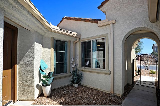 13469 E Joseph Mills Lane, Tucson, AZ 85747
