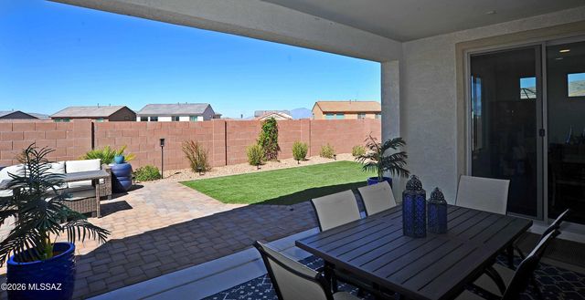 13469 E Joseph Mills Lane, Tucson, AZ 85747