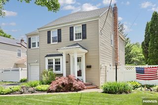 396 Burlington Road, Paramus, NJ 07652