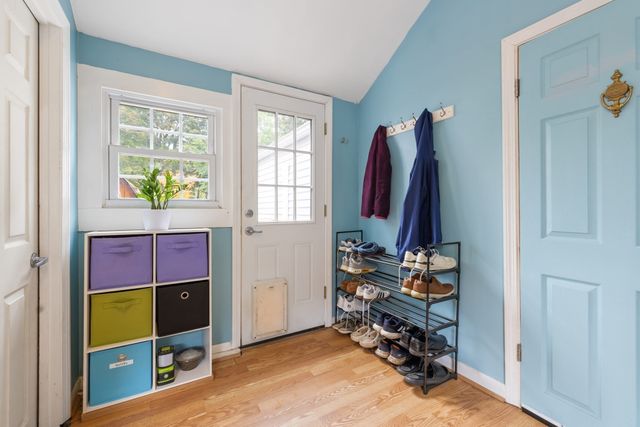 37 Winter St, Wayland, MA 01778