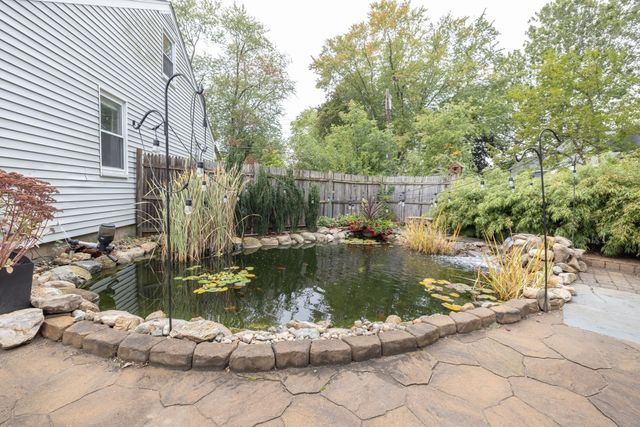 37 Winter St, Wayland, MA 01778