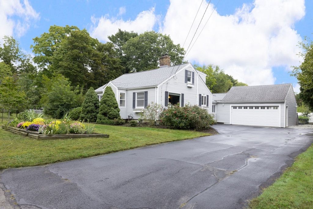 37 Winter St, Wayland, MA 01778