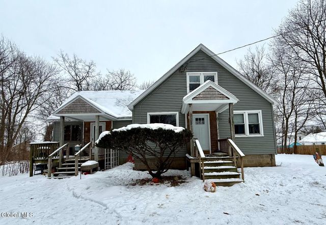 3 Charles Street, Glens Falls, NY 12801