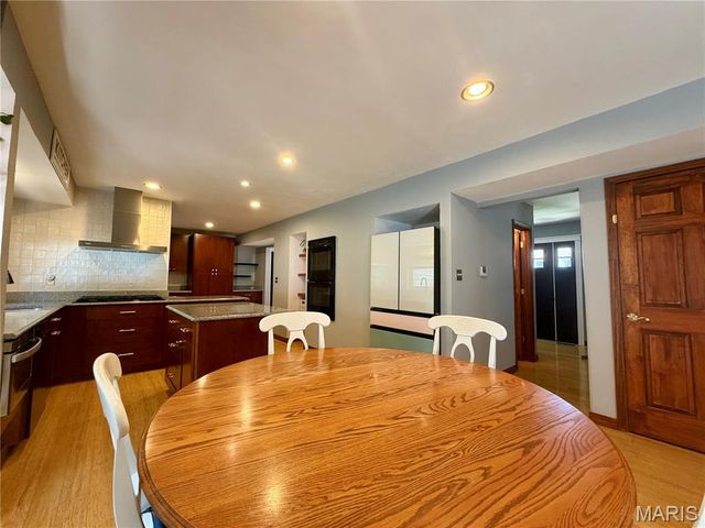 1392 Timothy Ridge Drive, St Charles, MO 63304