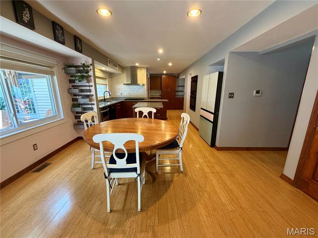 1392 Timothy Ridge Drive, St Charles, MO 63304