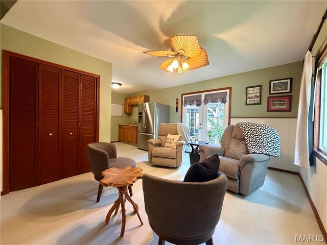 1392 Timothy Ridge Drive, St Charles, MO 63304
