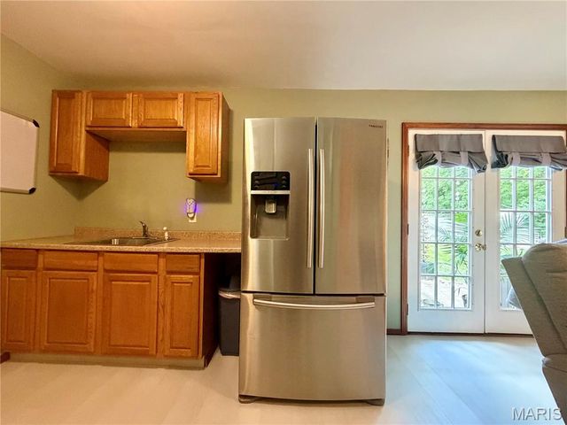 1392 Timothy Ridge Drive, St Charles, MO 63304