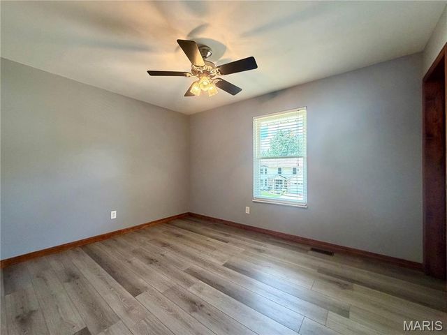 1392 Timothy Ridge Drive, St Charles, MO 63304
