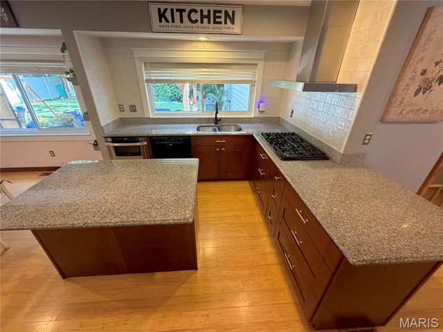 1392 Timothy Ridge Drive, St Charles, MO 63304