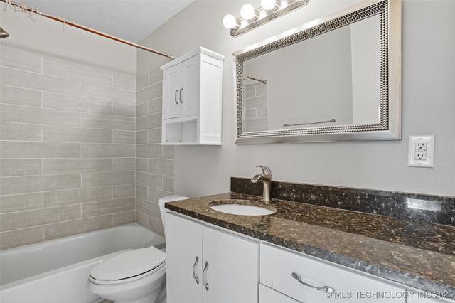 4056 E 25th Place, Tulsa, OK 74114