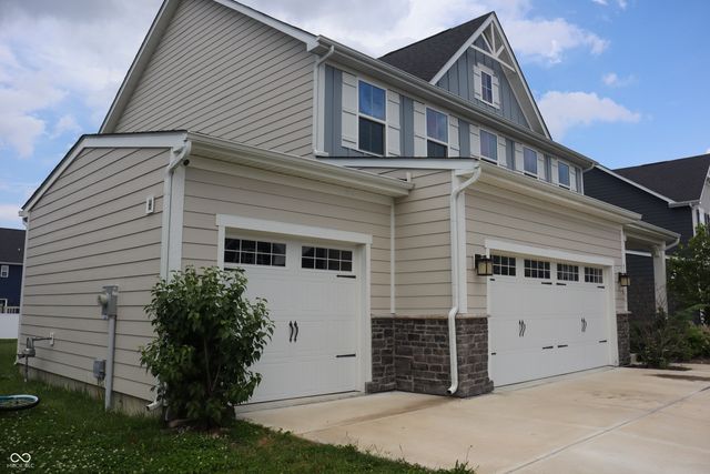 7192 Martock Drive, Plainfield, IN 46168
