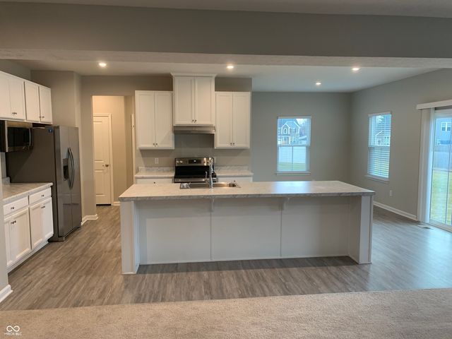 7192 Martock Drive, Plainfield, IN 46168