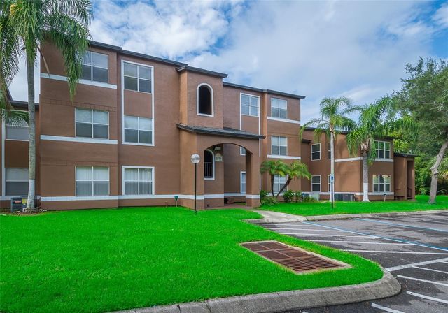 4504 COMMANDER DRIVE 1828, Orlando, FL 32822