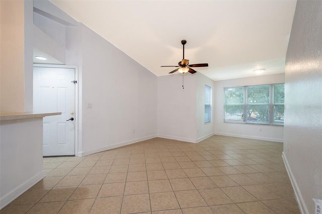 4504 COMMANDER DRIVE 1828, Orlando, FL 32822