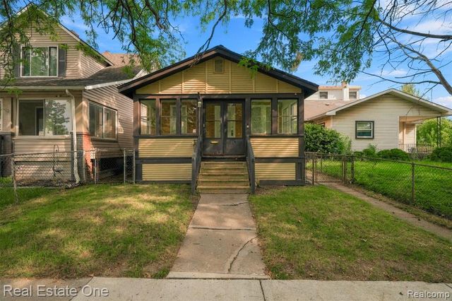 36 W Broadway Street, Ecorse, MI 48229