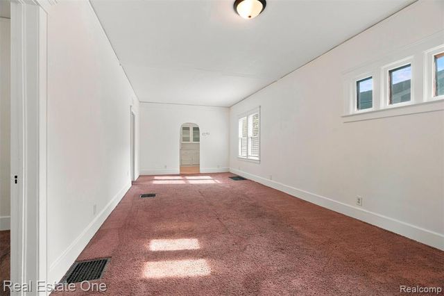 36 W Broadway Street, Ecorse, MI 48229
