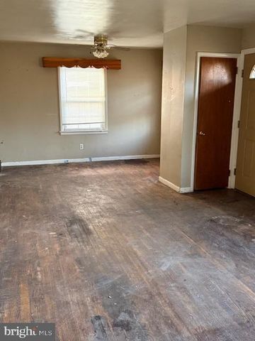 65 DAWSON DR, Bridgeton, NJ 08302