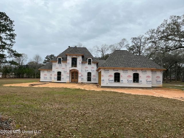 4 Lancair Drive, Picayune, LA 39466