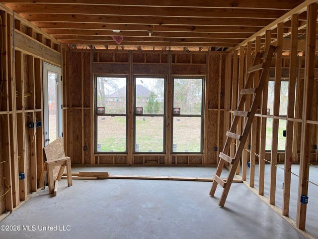 4 Lancair Drive, Picayune, LA 39466