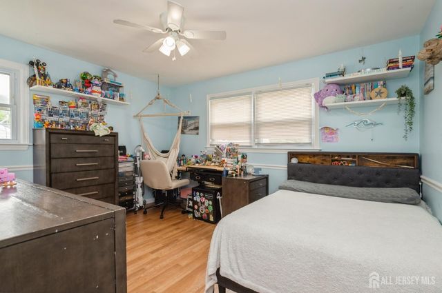 29 De Stefano Avenue, Spotswood, NJ 08884