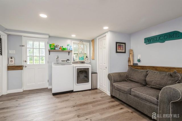 29 De Stefano Avenue, Spotswood, NJ 08884