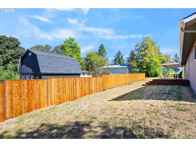 15833 Se NAEF Ct, Milwaukie, OR 97267