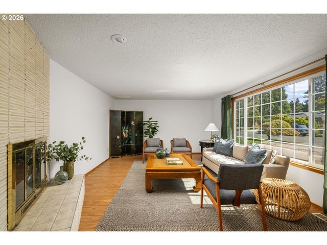 15833 Se NAEF Ct, Milwaukie, OR 97267