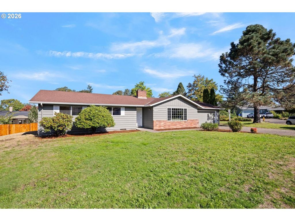 15833 Se NAEF Ct, Milwaukie, OR 97267