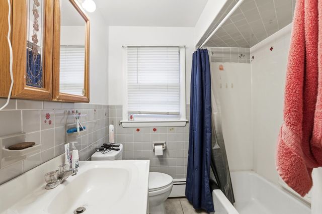 1069 Hayward Street, Manchester, NH 03103