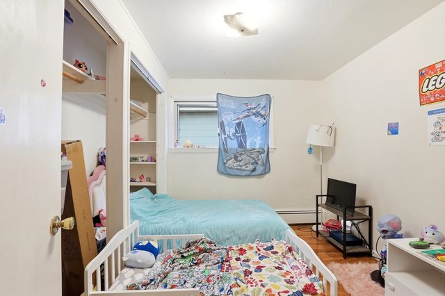 1069 Hayward Street, Manchester, NH 03103