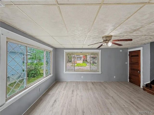 2215 South Avenue, Niagara Falls, NY 14305