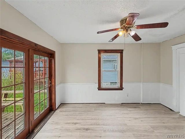 2215 South Avenue, Niagara Falls, NY 14305
