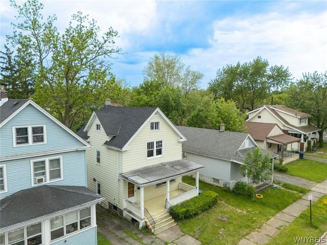 2215 South Avenue, Niagara Falls, NY 14305