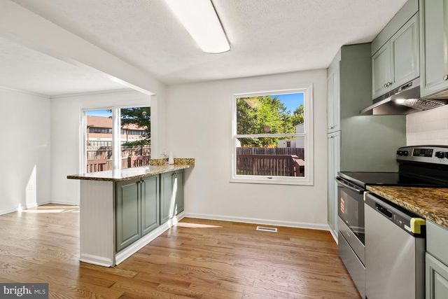 7700 MINERAL SPRINGS DR, Gaithersburg, MD 20877