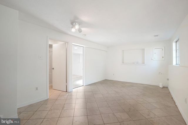 7700 MINERAL SPRINGS DR, Gaithersburg, MD 20877