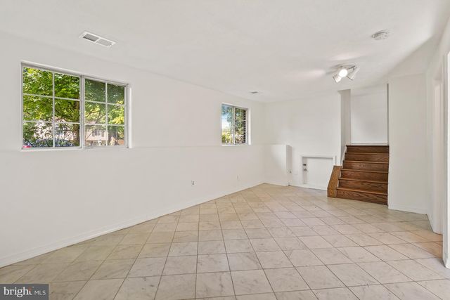 7700 MINERAL SPRINGS DR, Gaithersburg, MD 20877