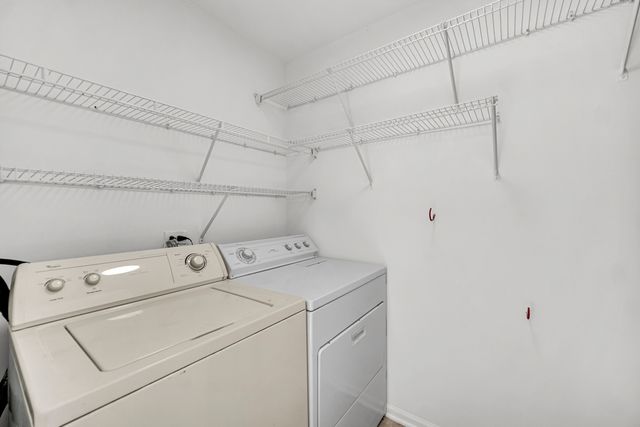 1655 Geneva Drive 1655, Wheeling, IL 60090