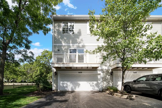 1655 Geneva Drive 1655, Wheeling, IL 60090
